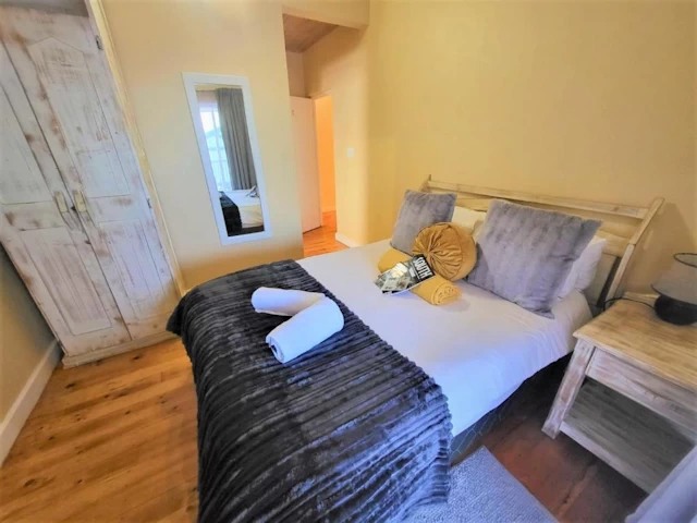 Point Village Guesthouse