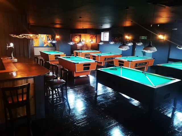 On-Cue Pool Lounge